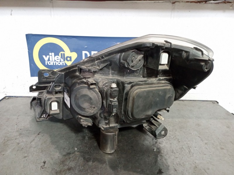 Recambio de faro derecho para renault clio iii  | 0.05 - ...  | 0.05 - ... referencia OEM IAM   