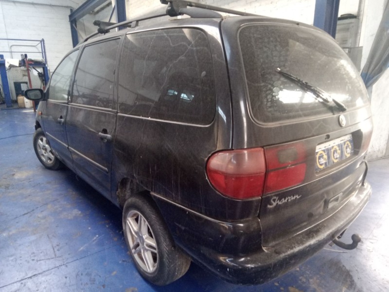 seat alhambra (7v8) del año 2007