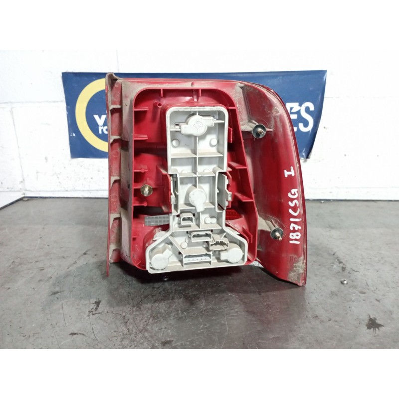 Recambio de piloto trasero izquierdo para volkswagen passat berlina (3b2) 1.9 tdi | 0.96 - ... 1.9 tdi | 0.96 - ... referencia O