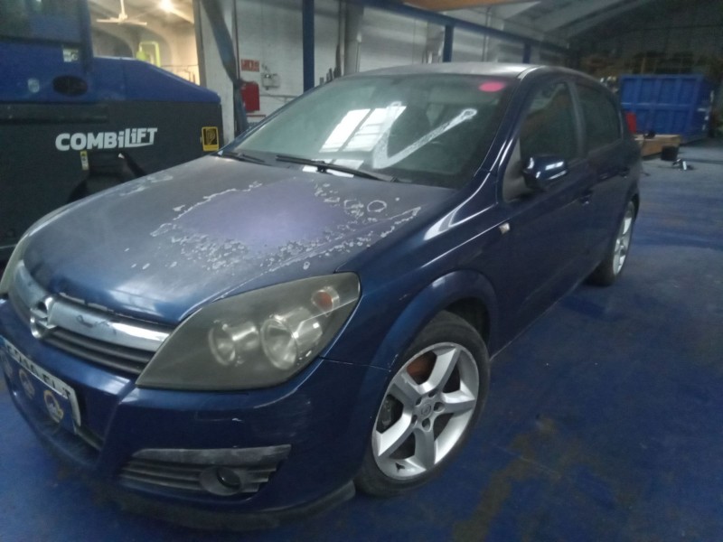 opel astra h berlina del año 2007