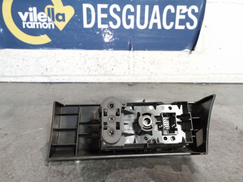 Recambio de mando luces para opel astra h berlina 1.9 cdti referencia OEM IAM 13100128  