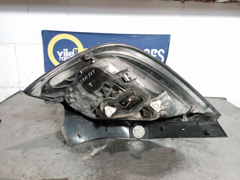 Recambio de piloto trasero izquierdo para opel astra h berlina 1.9 cdti referencia OEM IAM   