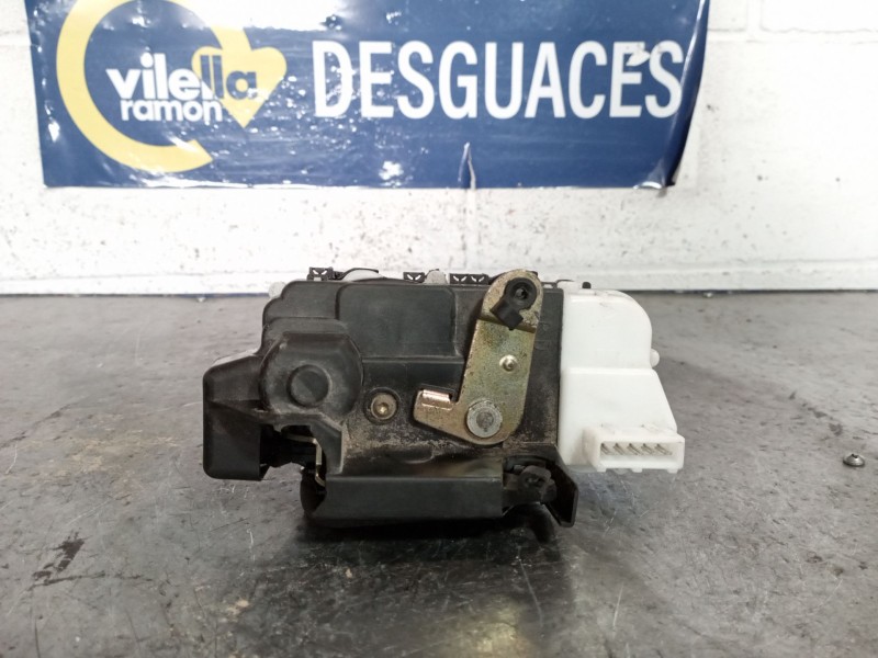 Recambio de cerradura puerta trasera derecha para peugeot 607 referencia OEM IAM   