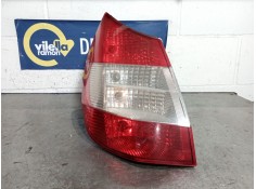 Recambio de piloto trasero izquierdo para renault scenic ii 1.6 16v | 0.03 - 0.09 1.6 16v | 0.03 - 0.09 referencia OEM IAM   