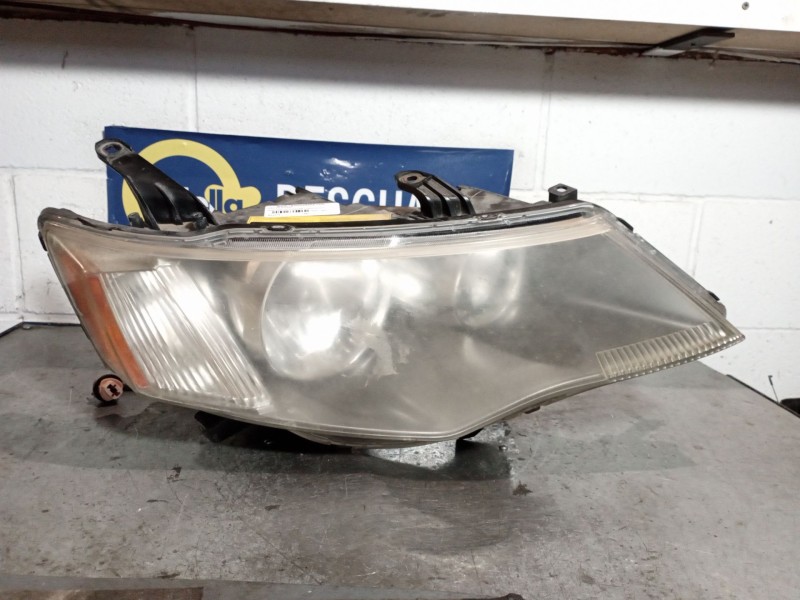 Recambio de faro delantero para mitsubishi outlander (cw0) 2.0 di-d cat referencia OEM IAM   