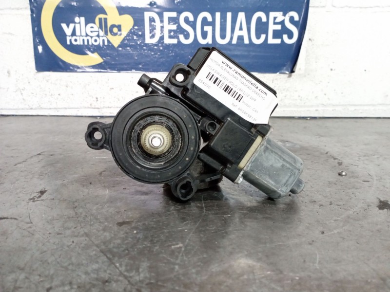 Recambio de motor elevalunas trasero derecho para volkswagen polo (6r1) advance referencia OEM IAM 6R0959812B  
