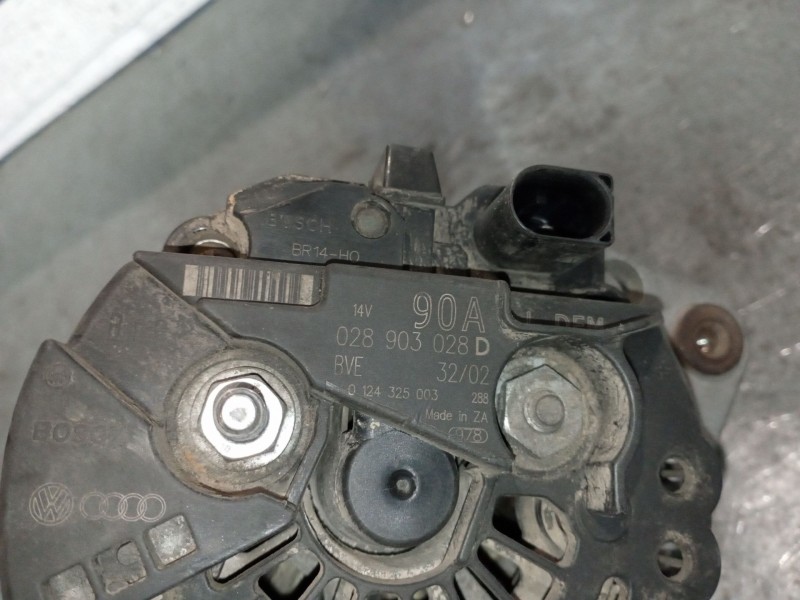 Recambio de alternador para seat leon (1m1) referencia OEM IAM 028903028D  
