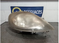 Recambio de faro derecho para renault trafic combi (ab 4.01) 1.9 diesel referencia OEM IAM 89308709  