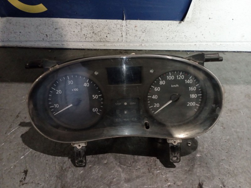 Recambio de cuadro instrumentos para renault trafic combi (ab 4.01) 1.9 diesel referencia OEM IAM P8200390132  