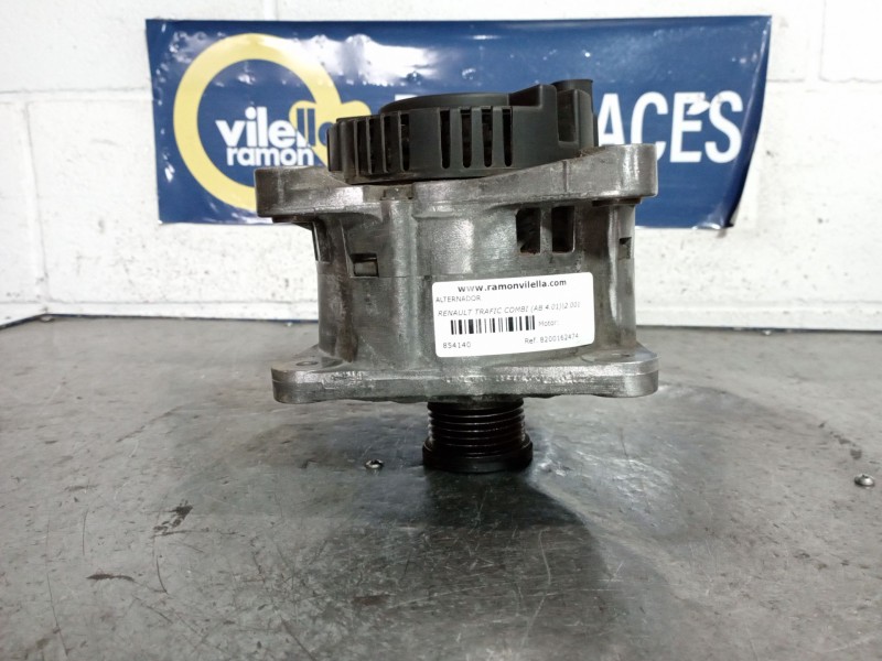 Recambio de alternador para renault trafic combi (ab 4.01) 1.9 diesel referencia OEM IAM 8200162474  