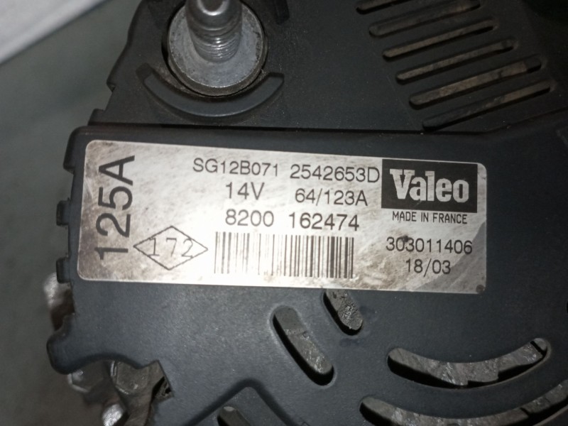 Recambio de alternador para renault trafic combi (ab 4.01) 1.9 diesel referencia OEM IAM 8200162474  