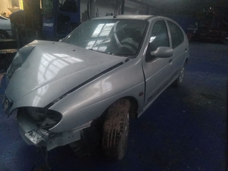 renault megane i fase 2 berlina (ba0) 1.6 | 0.99 - 0.02 del año 2000
