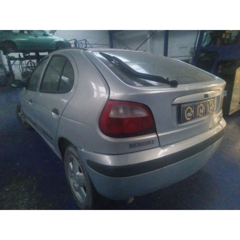 renault megane i fase 2 berlina (ba0) 1.6 | 0.99 - 0.02 del año 2000