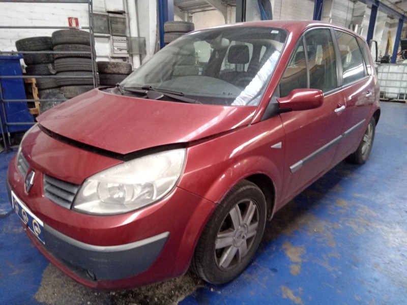 renault scenic ii del año 2004