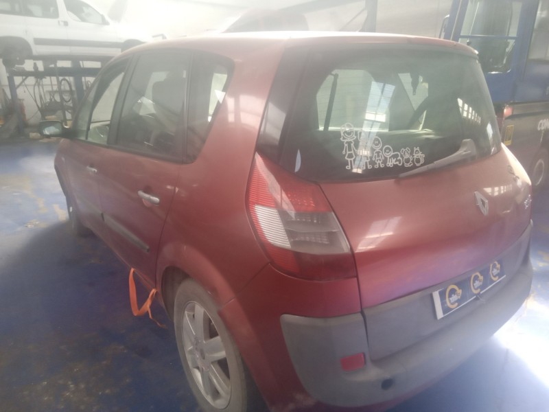 renault scenic ii del año 2005