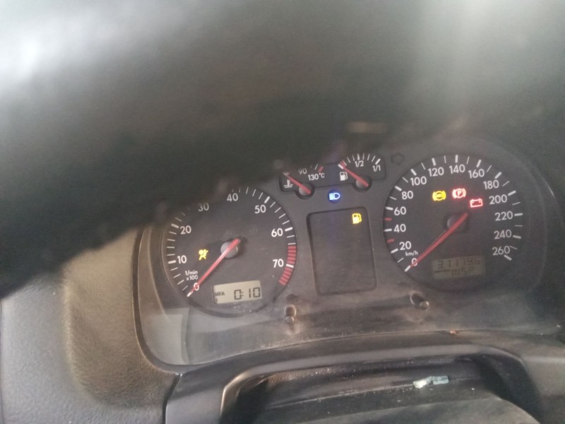 volkswagen golf iv berlina (1j1) del año 1998