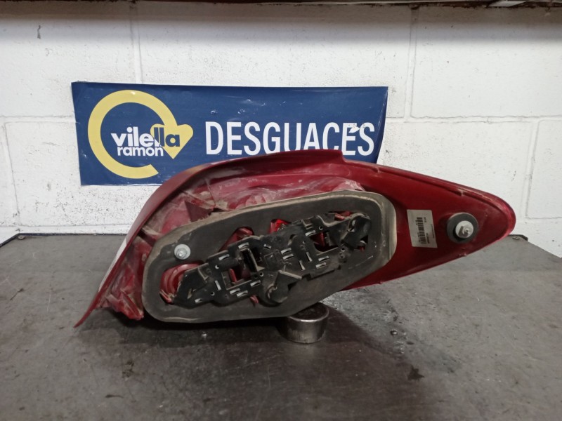 Recambio de piloto trasero izquierdo para peugeot 307 (s1) 1.6 16v cat referencia OEM IAM 89034730  