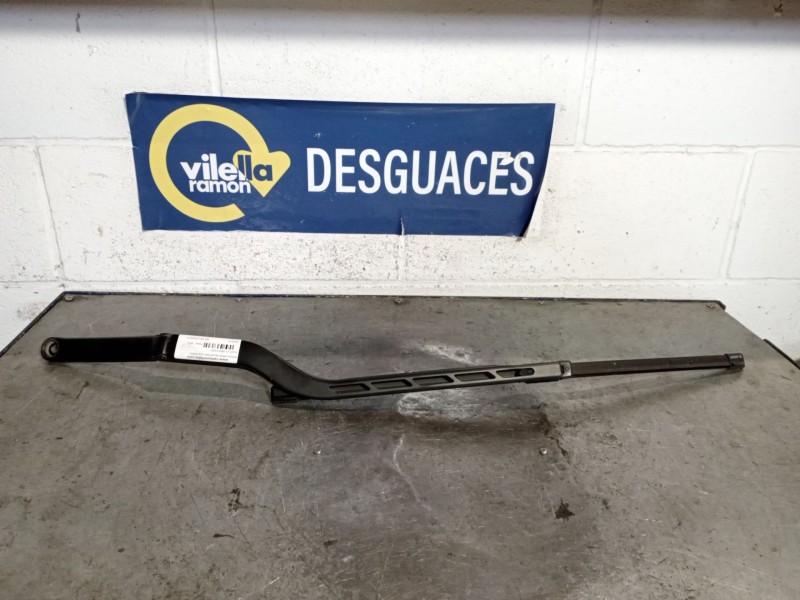 Recambio de brazo limpia delantero izquierdo para audi a3 (8p) 2.0 tdi ambiente referencia OEM IAM 8P1955407A  