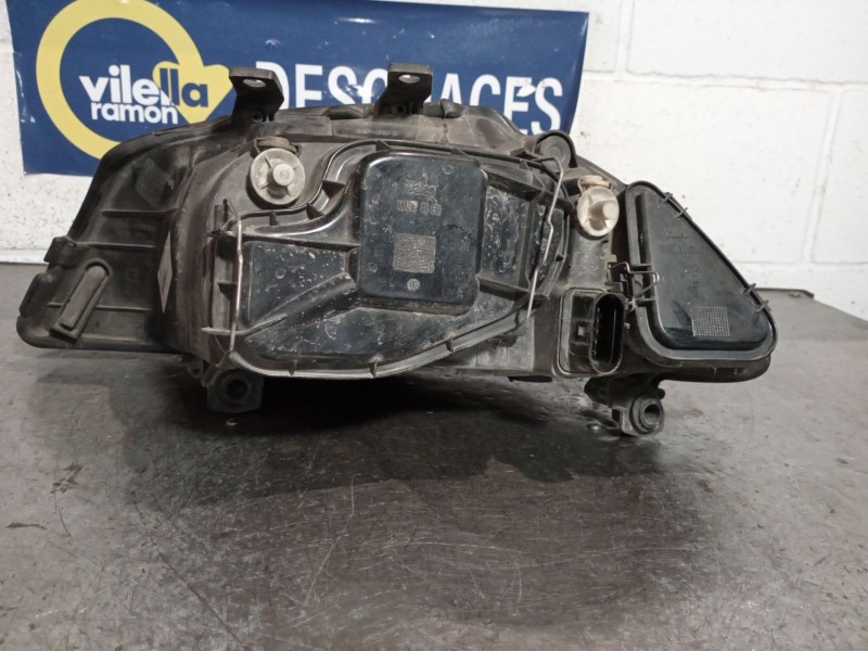 Recambio de faro derecho para seat ibiza (6l1) 1.9 tdi referencia OEM IAM 89398630  
