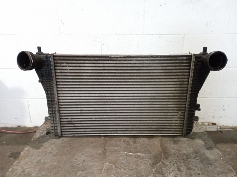 Recambio de intercooler para audi a3 (8p) 2.0 tdi ambiente referencia OEM IAM 1K0145803A  