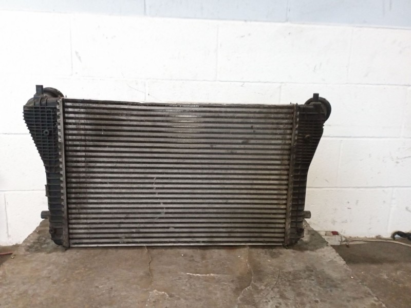 Recambio de intercooler para audi a3 (8p) 2.0 tdi ambiente referencia OEM IAM 1K0145803A  