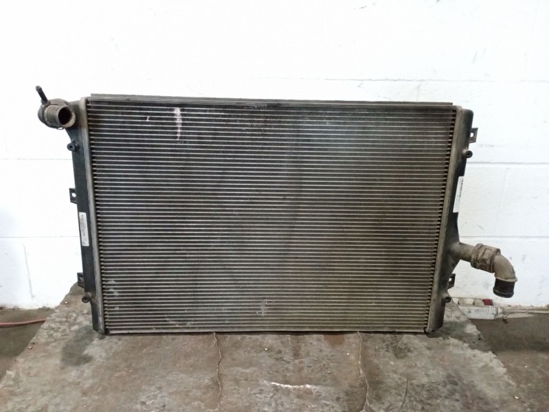 Recambio de radiador agua para audi a3 (8p) 2.0 tdi ambiente referencia OEM IAM 1K0121251N  