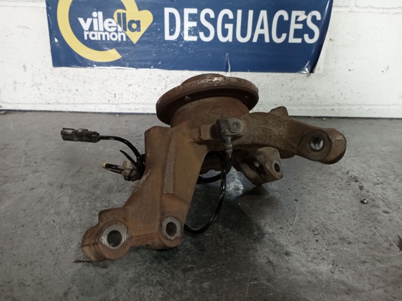 Recambio de mangueta delantera derecha para dacia sandero stepway essential referencia OEM IAM   