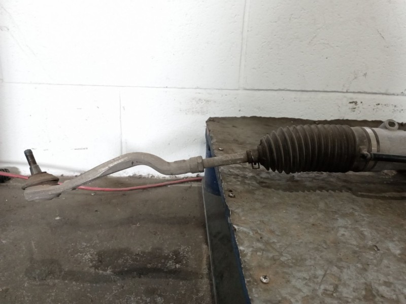 Recambio de caja direccion para dacia sandero stepway essential referencia OEM IAM 490016602R  