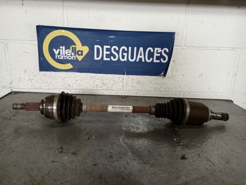 Recambio de transmision delantera izquierda para dacia sandero stepway essential referencia OEM IAM 391007857R  