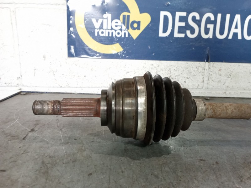 Recambio de transmision delantera izquierda para dacia sandero stepway essential referencia OEM IAM 391007857R  