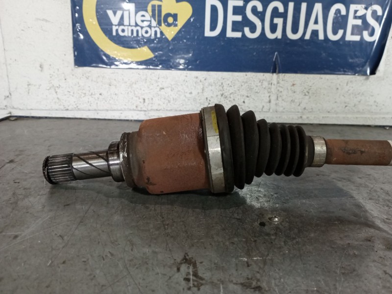 Recambio de transmision delantera derecha para dacia sandero stepway essential referencia OEM IAM 391017832R  