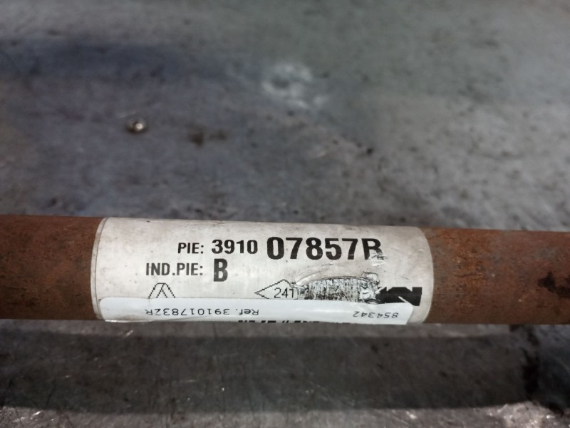 Recambio de transmision delantera derecha para dacia sandero stepway essential referencia OEM IAM 391017832R  