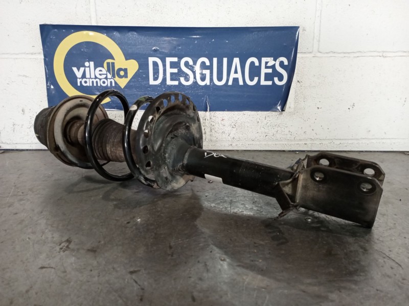 Recambio de amortiguador delantero derecho para dacia sandero stepway essential referencia OEM IAM 543021807R  