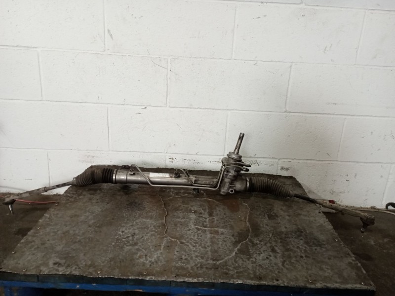 Recambio de caja direccion para opel astra gtc referencia OEM IAM 13205789  