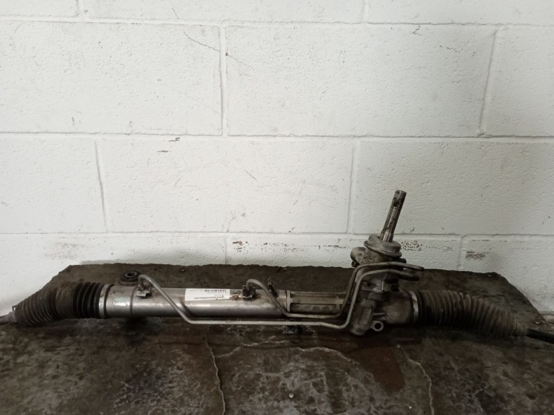 Recambio de caja direccion para opel astra gtc referencia OEM IAM 13205789  