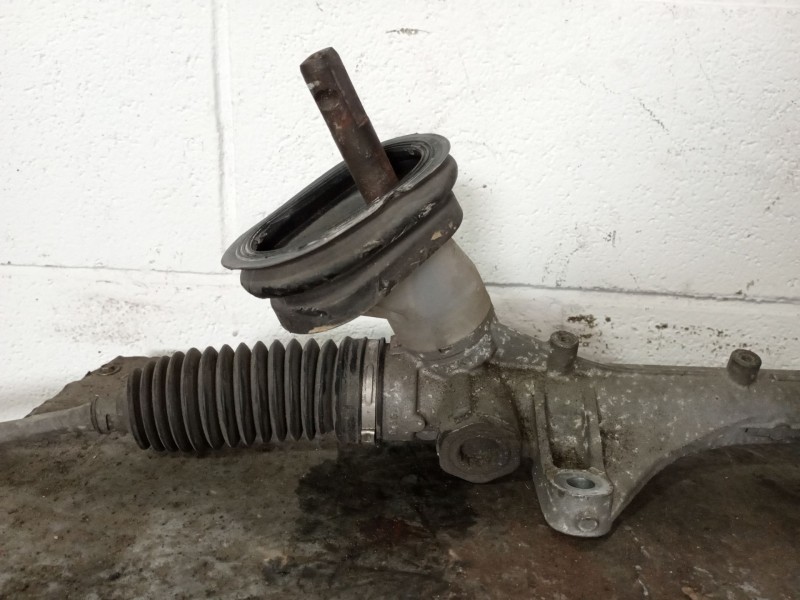 Recambio de caja direccion para nissan micra (k12e) 25 aniversario referencia OEM IAM 48001BG11A  