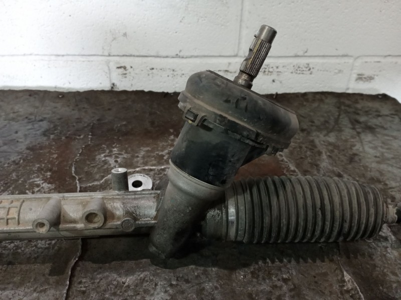 Recambio de caja direccion para renault captur adventure referencia OEM IAM 490012863R  