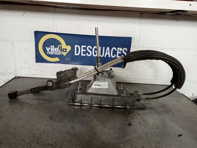 Recambio de palanca cambio para audi a3 (8p) 2.0 tdi ambiente referencia OEM IAM 1K0711061B  