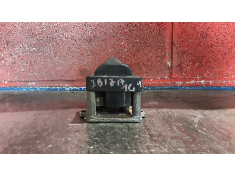 Recambio de bobina encendido para seat ibiza (6k) 1.6 referencia OEM IAM 6N0905104  