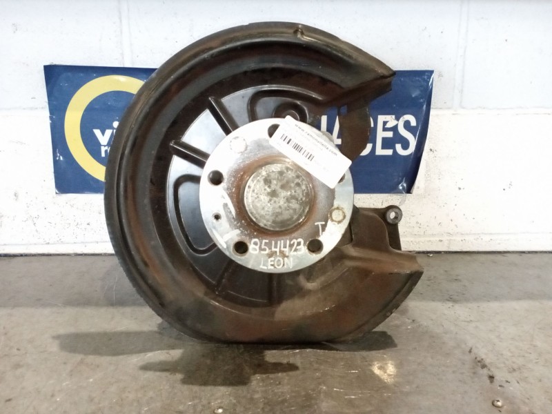 Recambio de mangueta trasera derecha para seat leon (1p1) reference referencia OEM IAM   