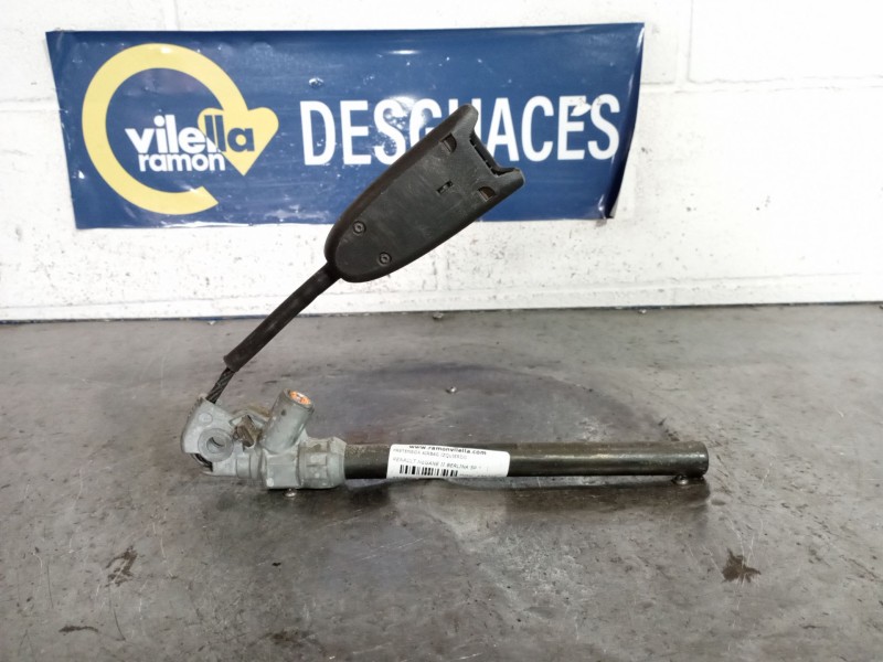 Recambio de pretensor airbag izquierdo para renault megane ii berlina 5p  | 0.00 - ...  | 0.00 - ... referencia OEM IAM   