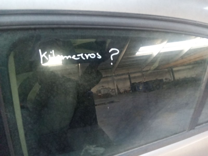 saab 9-3 berlina del año 2002