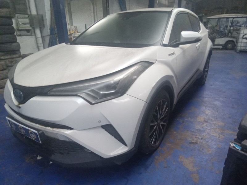 toyota c-hr del año 2016