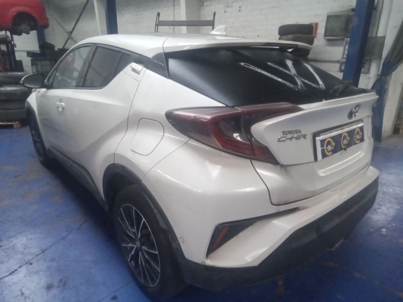 toyota c-hr del año 2016