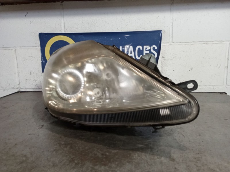 Recambio de faro derecho para citroen c8 2.0 hdi fap referencia OEM IAM   