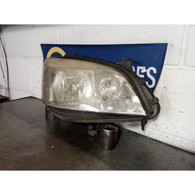 Recambio de faro derecho para opel zafira a 2.0 dti | 0.99 - ... 2.0 dti | 0.99 - ... referencia OEM IAM   