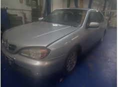 nissan primera berlina (p11) del año 1999