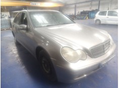 mercedes clase c (w203) berlina del año 2004