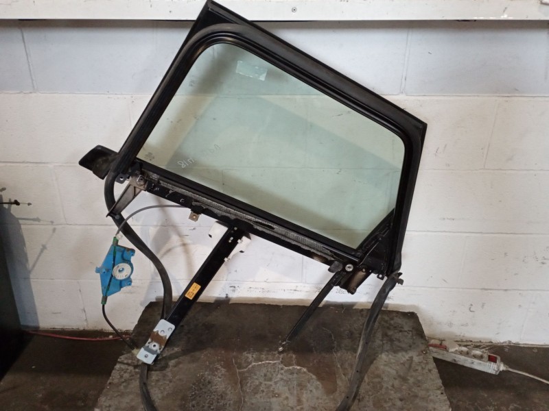 Recambio de elevalunas trasero derecho para audi a4 avant (8e) 2.0 tdi referencia OEM IAM   