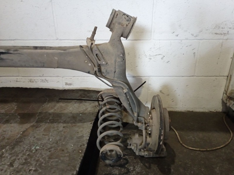 Recambio de puente trasero para seat ibiza (6l1) 1.9 tdi referencia OEM IAM   